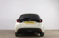 Toyota Yaris 5 из 18
