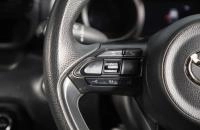 Toyota Yaris 12 из 18
