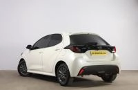 Toyota Yaris 4 из 18