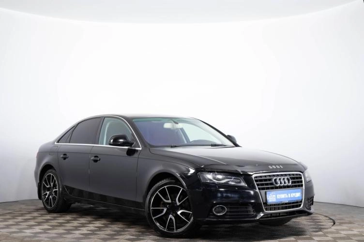 Audi A4 1 из 6