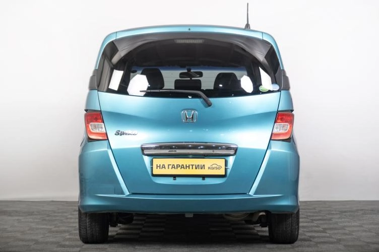 Honda Freed 4 из 6