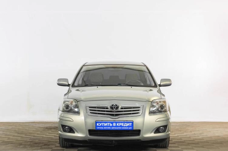 Toyota Avensis 2 из 6