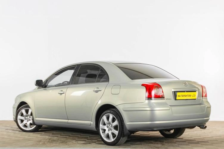 Toyota Avensis 4 из 6