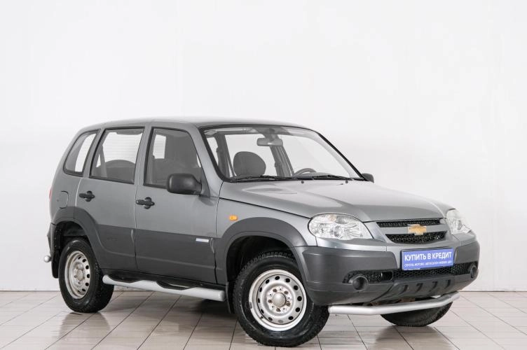 Chevrolet Niva 1 из 6