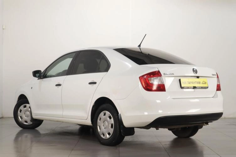 Skoda Rapid 4 из 6