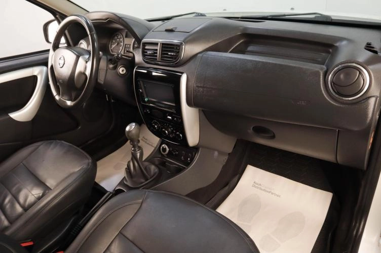 Nissan Terrano 10 из 18