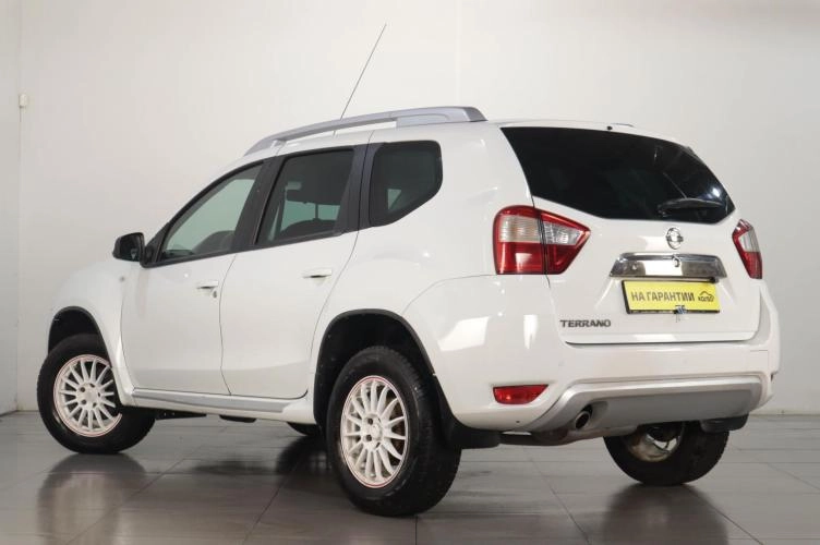 Nissan Terrano 4 из 6