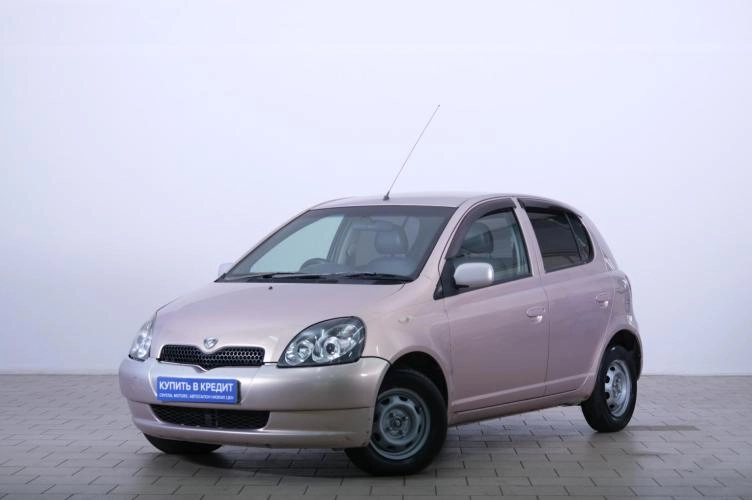 Toyota Vitz 3 из 6
