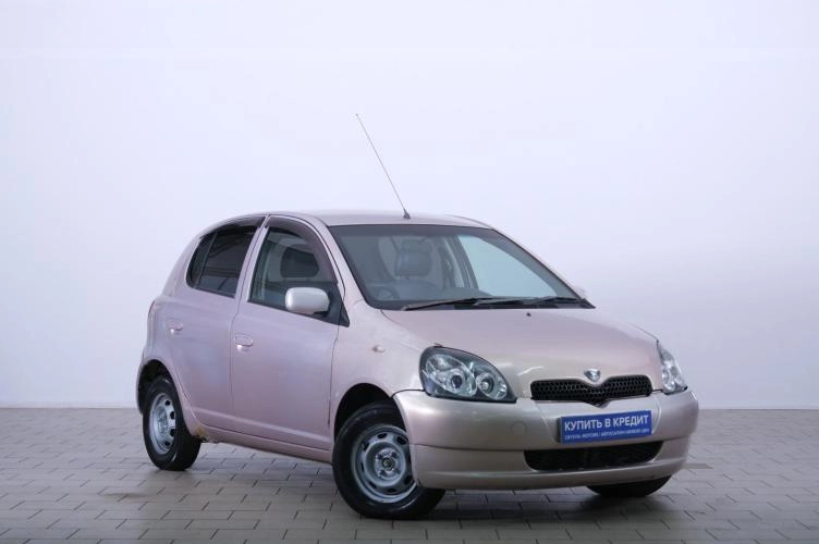 Toyota Vitz 1 из 6