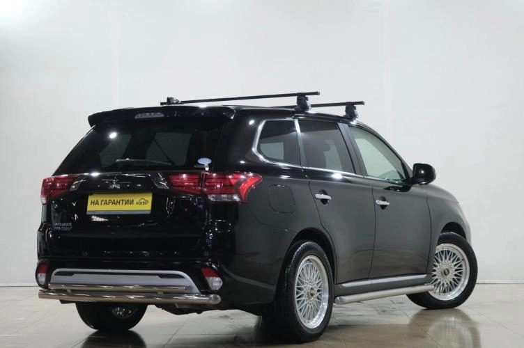 Mitsubishi Outlander 6 из 6