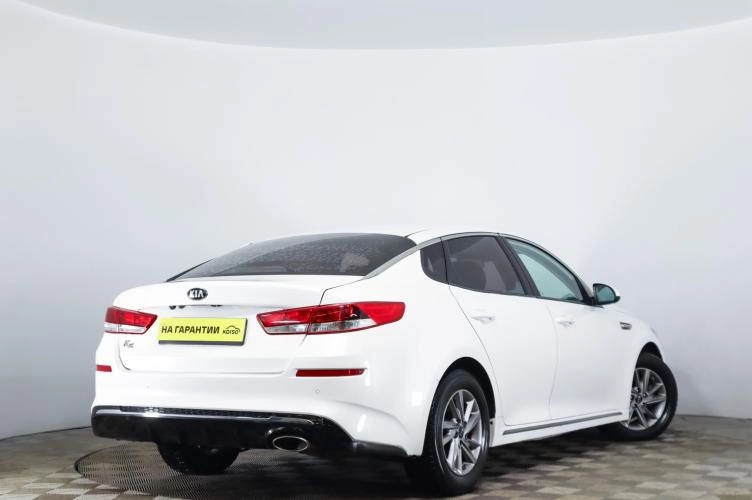 KIA K5 4 из 6