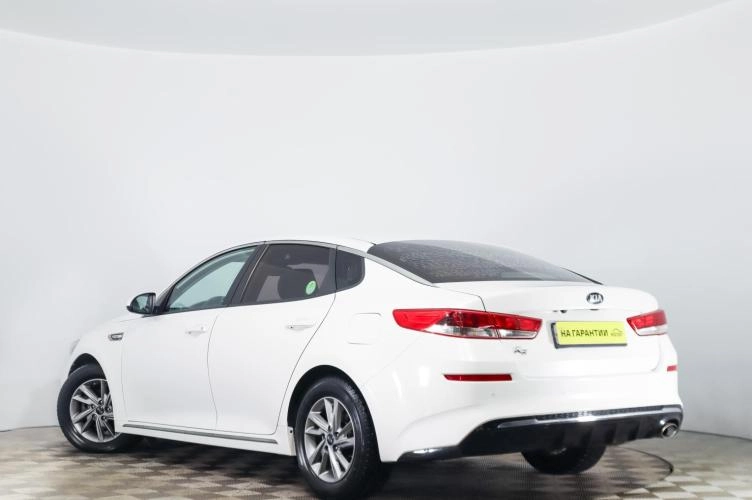KIA K5 6 из 6