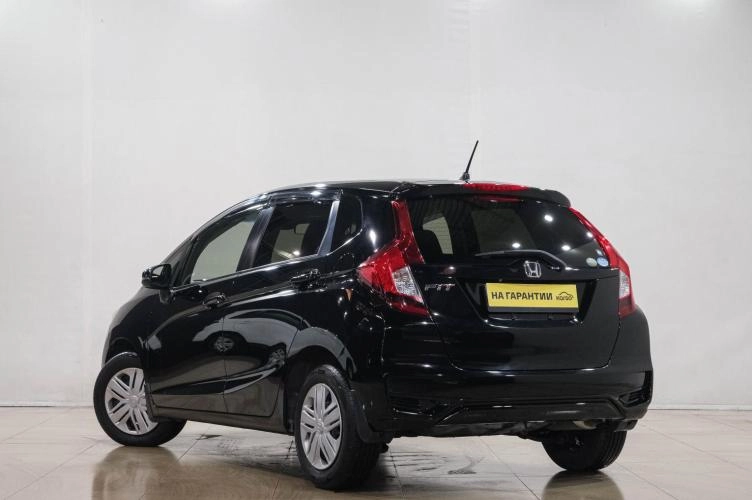 Honda Fit 4 из 6