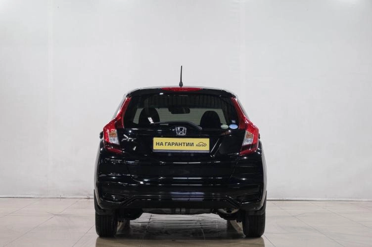 Honda Fit 5 из 6