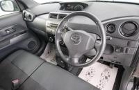 Toyota bB 8 из 21