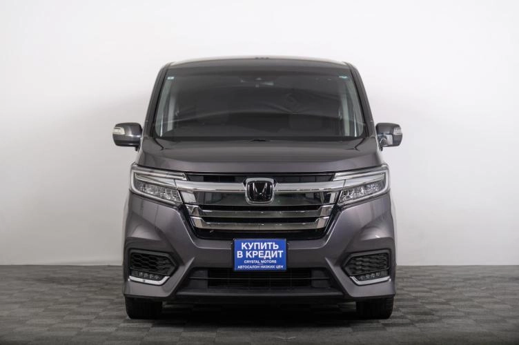 Honda Stepwgn Spada 3 из 6