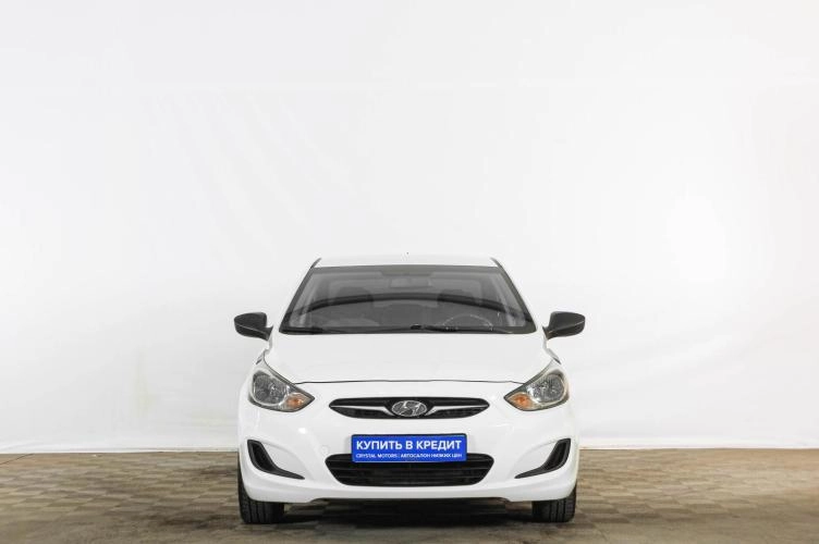 Hyundai Solaris 2 из 6