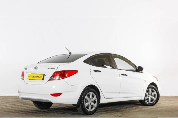 Hyundai Solaris 6 из 6