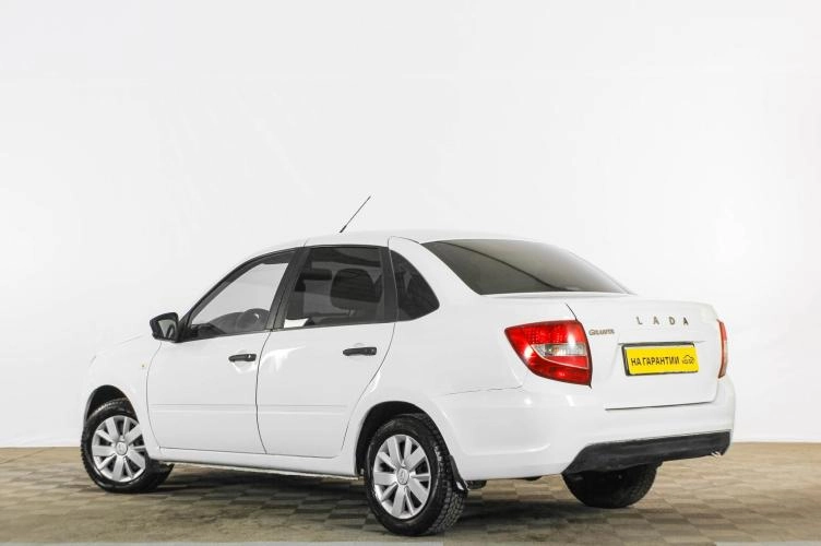ВАЗ (LADA) Granta 4 из 6