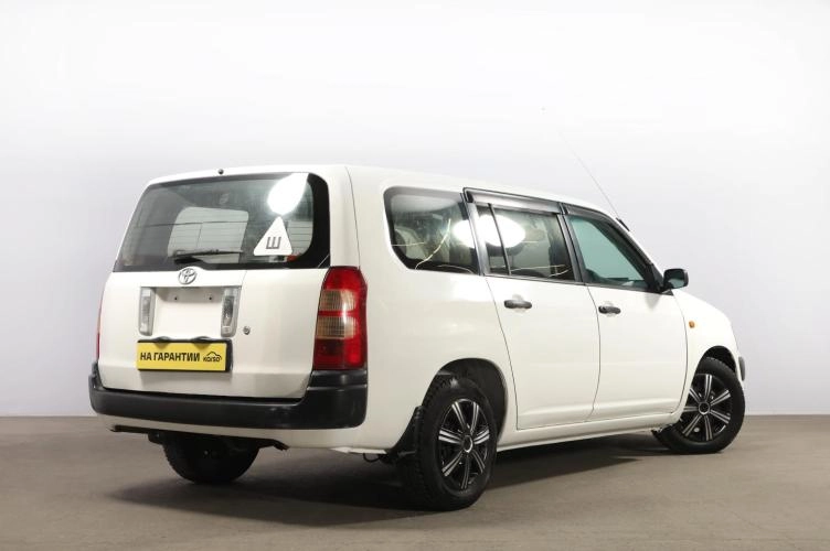 Toyota Succeed 6 из 6