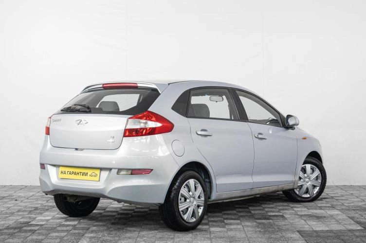 Chery Very 6 из 6