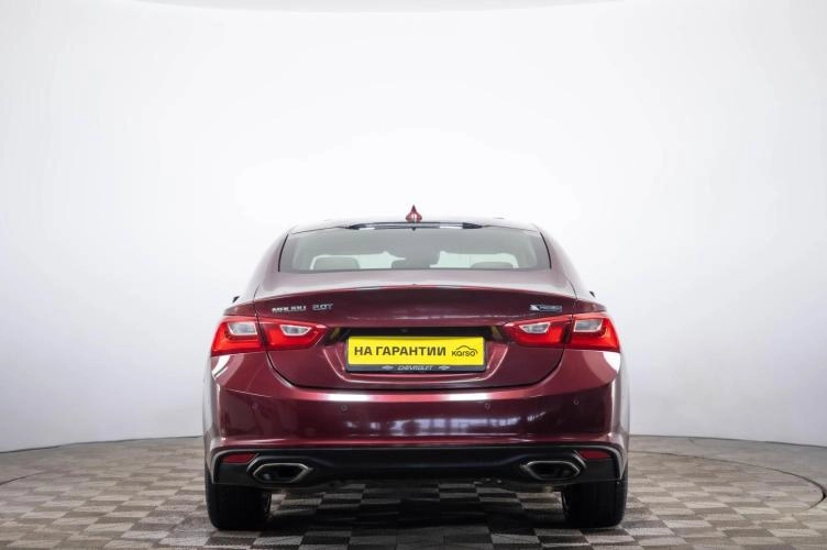 Chevrolet Malibu 5 из 6