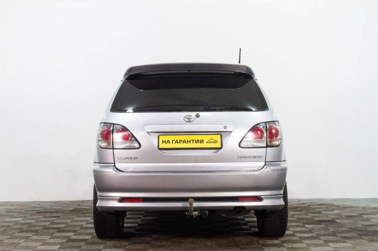 Toyota Harrier 5 из 6