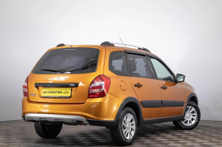 ВАЗ (LADA) Granta 4 из 6