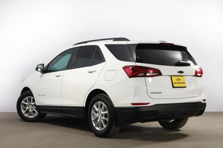 Chevrolet Equinox 4 из 6