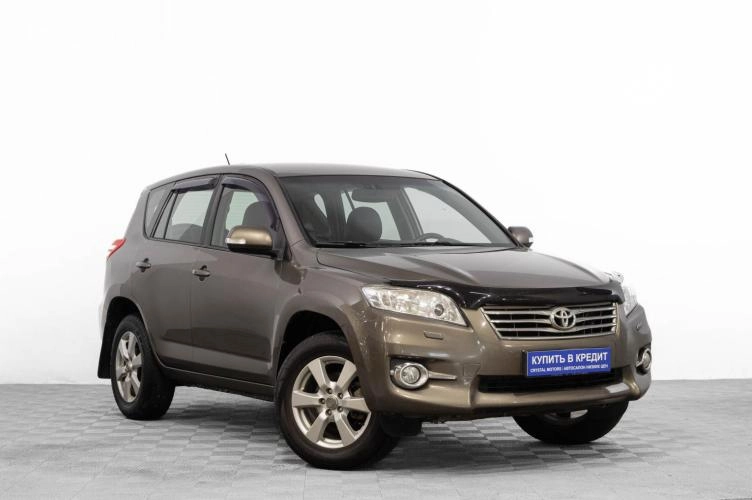 Toyota RAV4 1 из 6