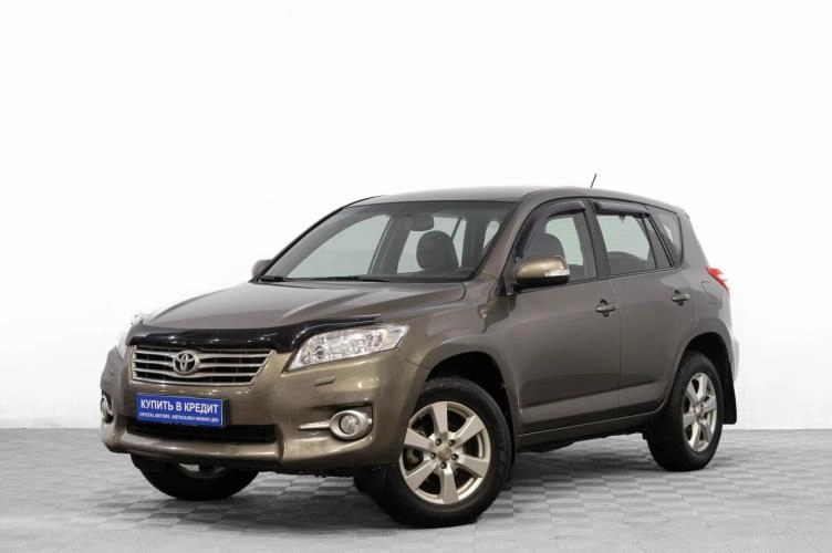 Toyota RAV4 3 из 6