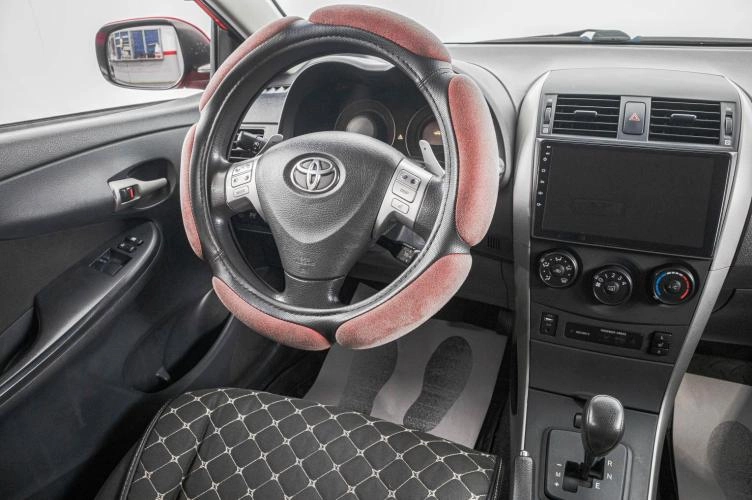 Toyota Corolla 16 из 25