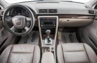 Audi A4 9 из 23