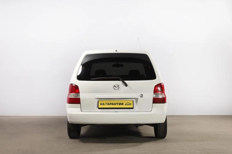 Mazda Demio 5 из 6