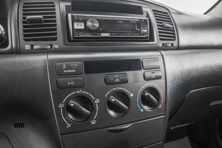 Toyota Corolla 16 из 22