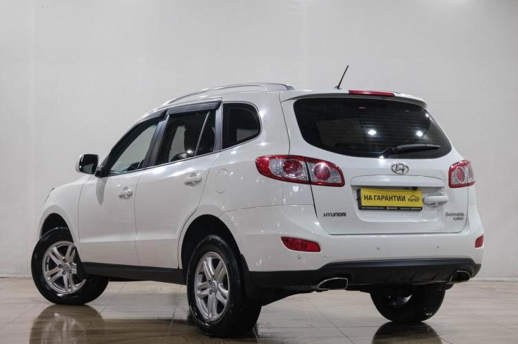 Hyundai Santa Fe 5 из 6