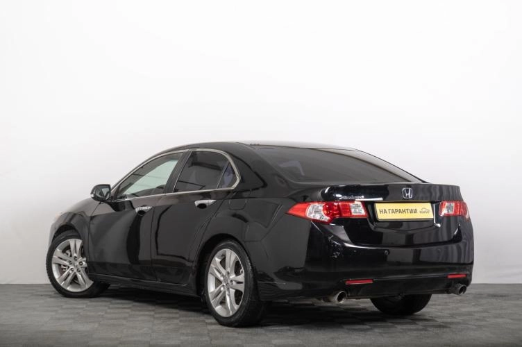 Honda Accord Type S 5 из 6