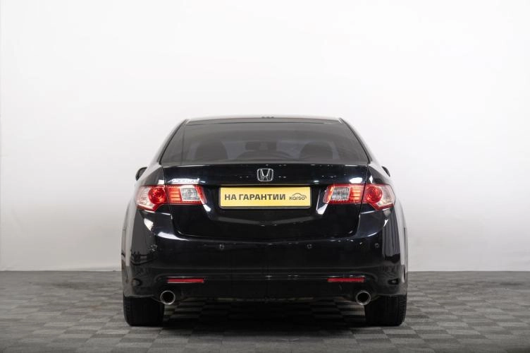 Honda Accord Type S 4 из 6