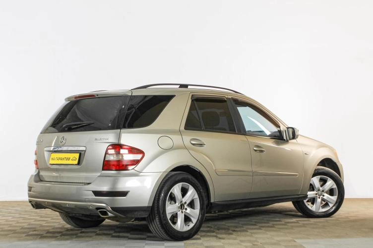 Mercedes-Benz M-класс 6 из 6