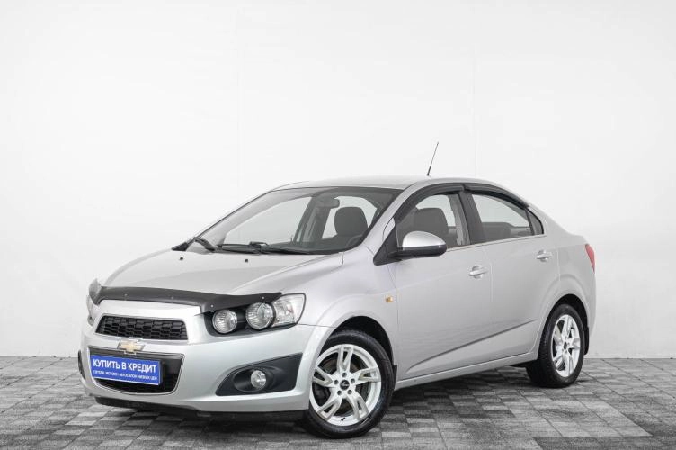 Chevrolet Aveo 3 из 6