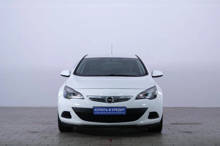 Opel Astra GTC 2 из 6