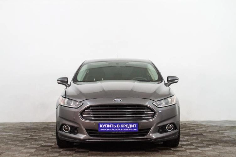 Ford Fusion (North America) 2 из 6