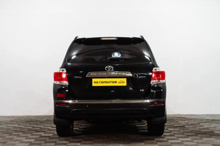Toyota Highlander 5 из 6