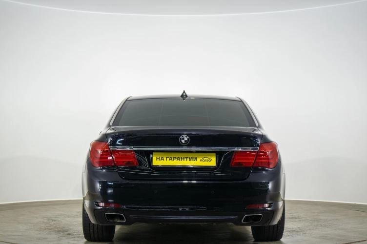 BMW 7 серия 5 из 6