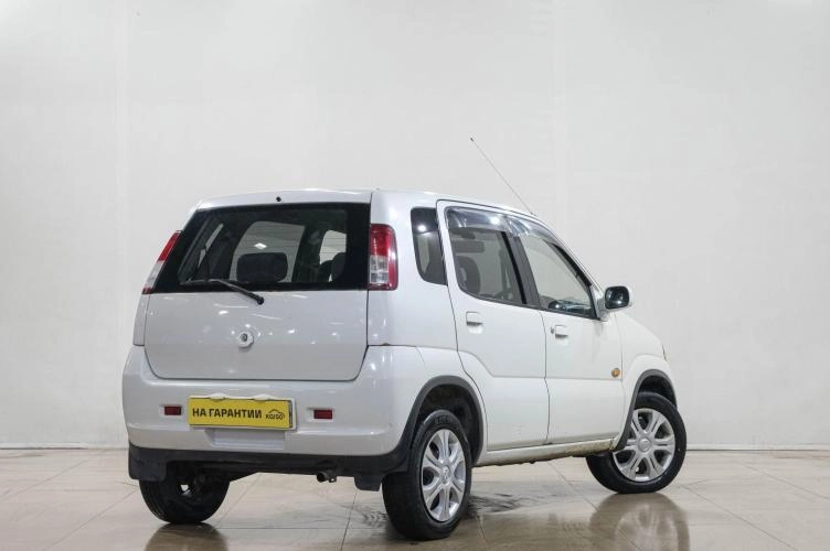 Suzuki Kei 6 из 6