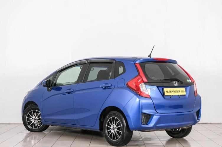 Honda Fit 4 из 6