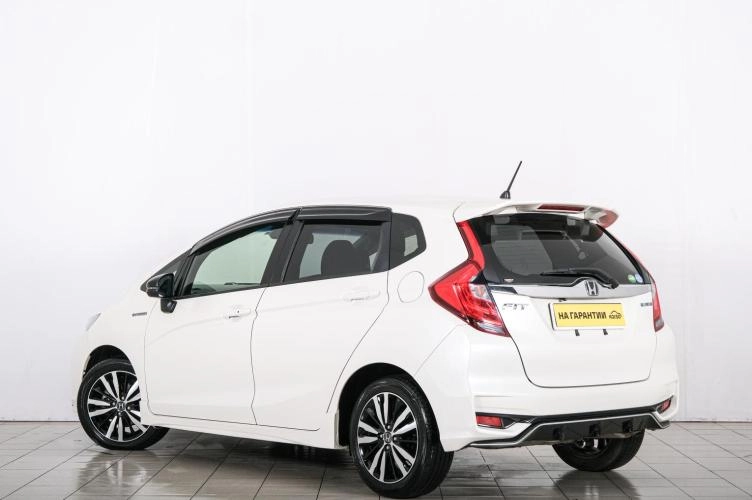 Honda Fit 4 из 6