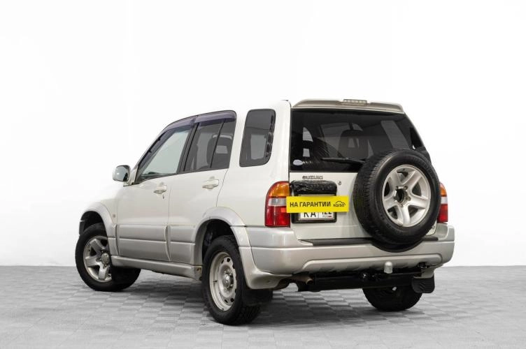 Suzuki Escudo 6 из 6