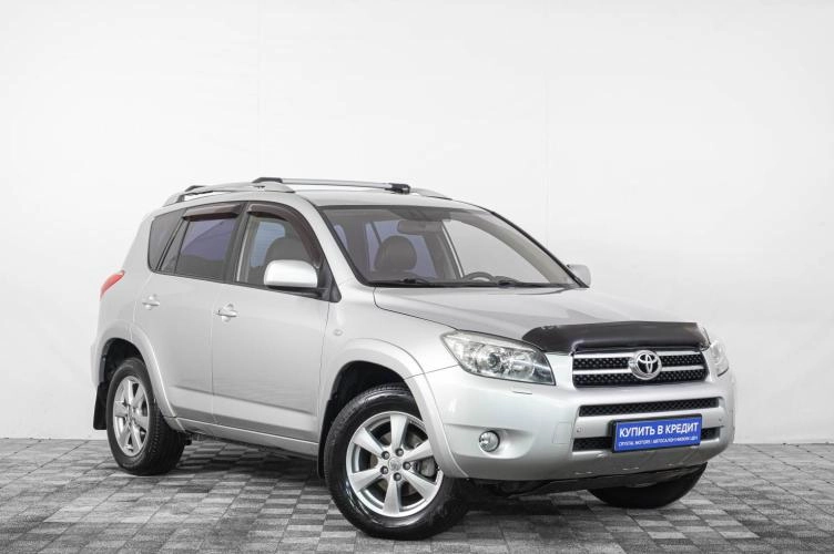 Toyota RAV4 1 из 6