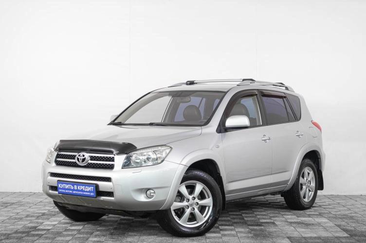 Toyota RAV4 3 из 6